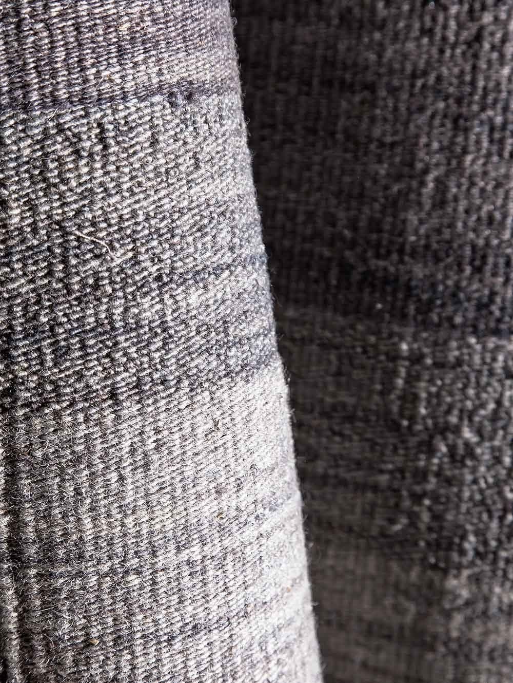 ALFOMBRA UNICA GABBEH NEGRO GRIS 241X348