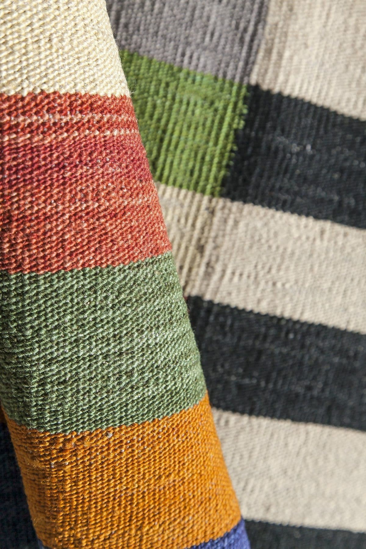 KILIM MODERN ONE OF A KIND 389X300