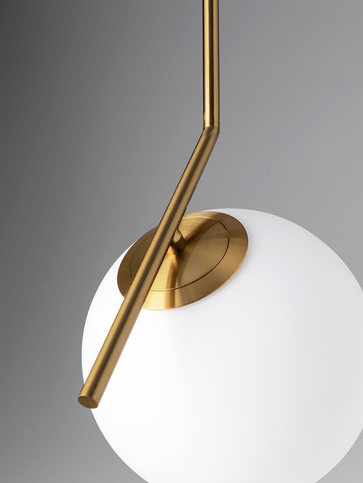 Copia de Lampara colgante moderna dorada-GRAYTON-Landmark-01