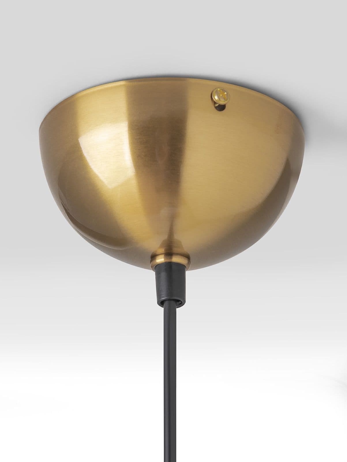 Copia de Lampara colgante moderna dorada-GRAYTON-Landmark-03