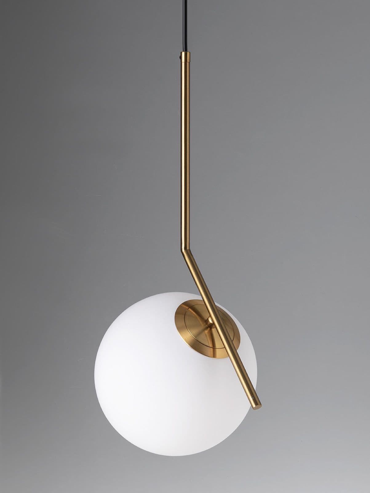 Copia de Lampara colgante moderna dorada-GRAYTON-Landmark-04