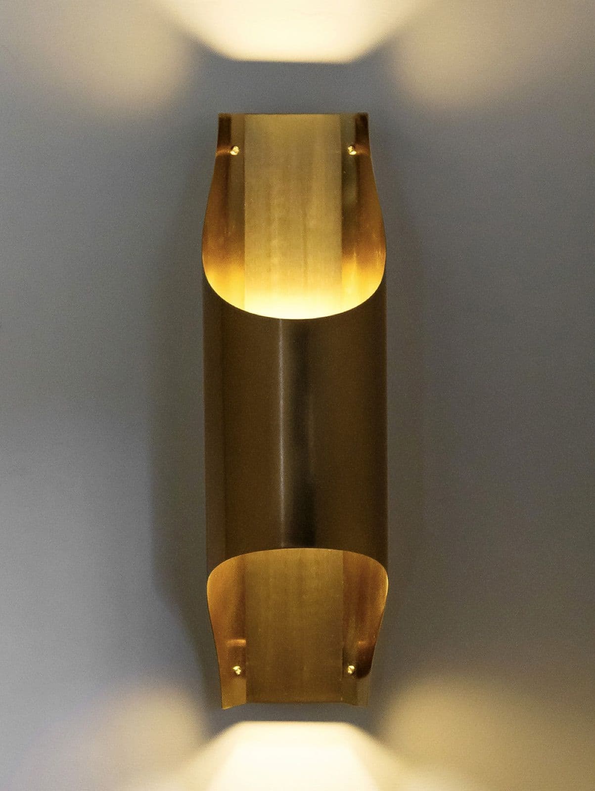 Copia de aplique-pared-dorado-APLIQUE-DE-PARED-CATHE-U2-4