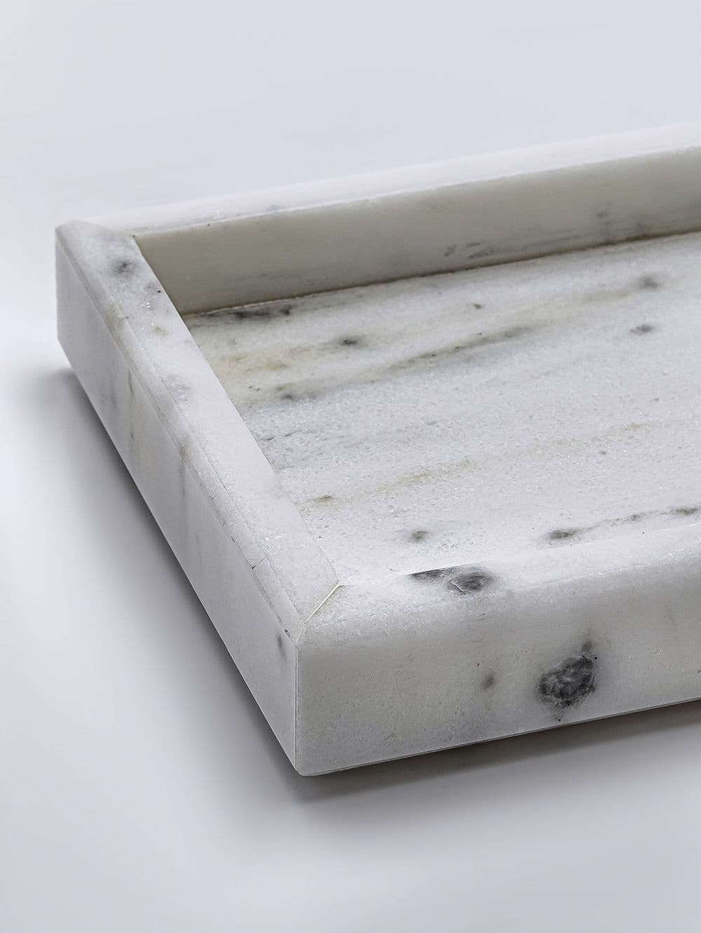 BANDEJA RECTANGULAR GIDI WHITE / GREY