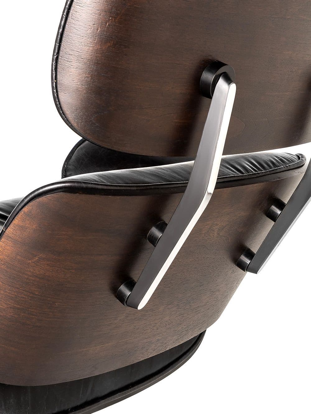SILLON Y OTOMANA EAMES CUERO BLACK