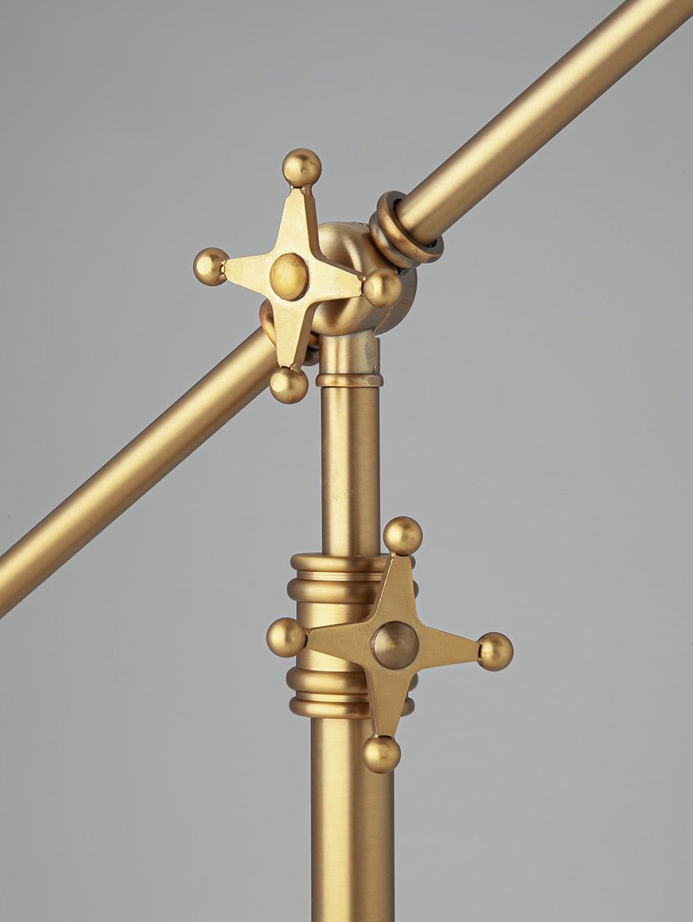 VELADOR ARTICULADO ELSE BRONCE D=60