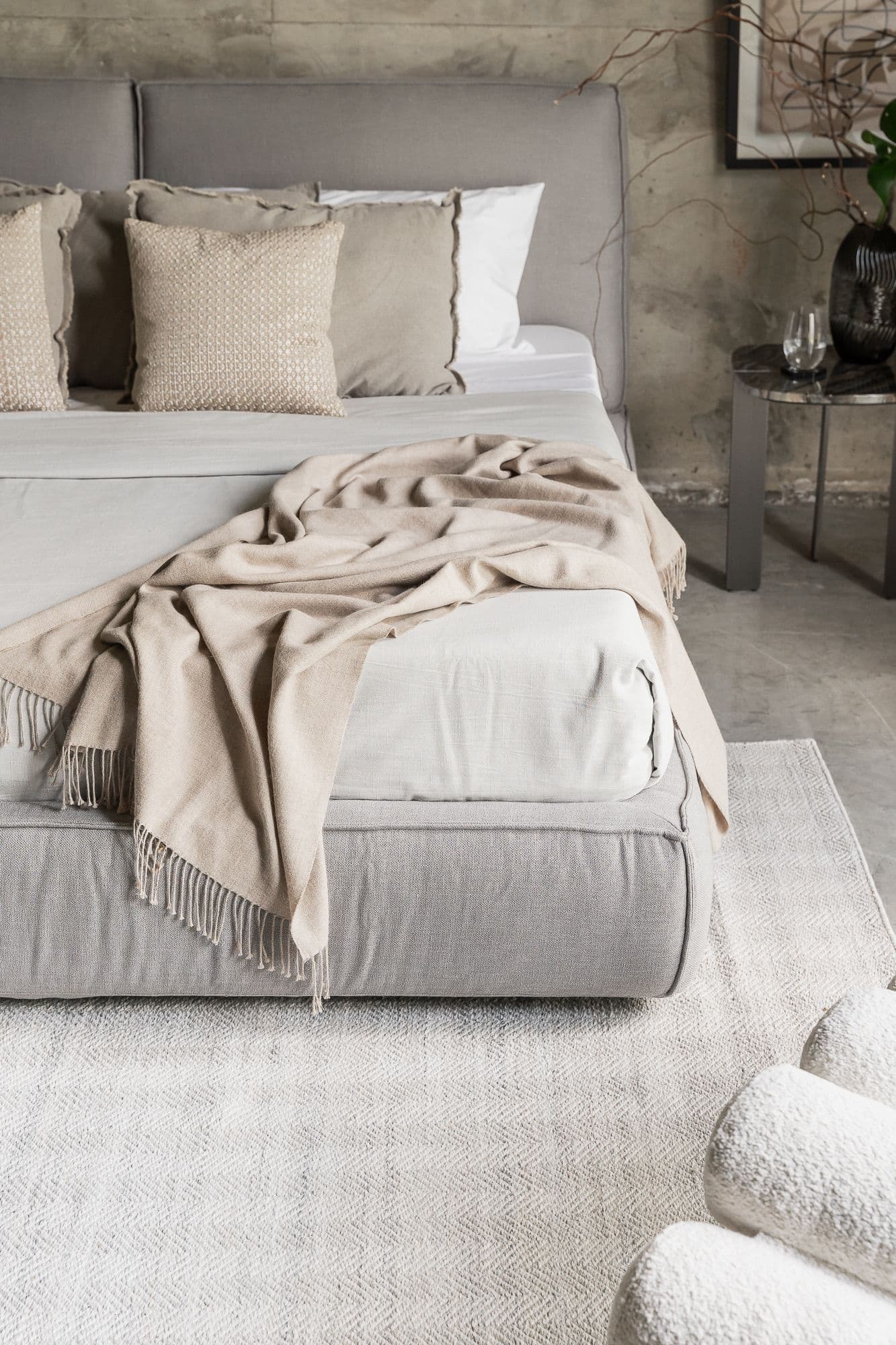 CAMA TERRANOVA GRIS